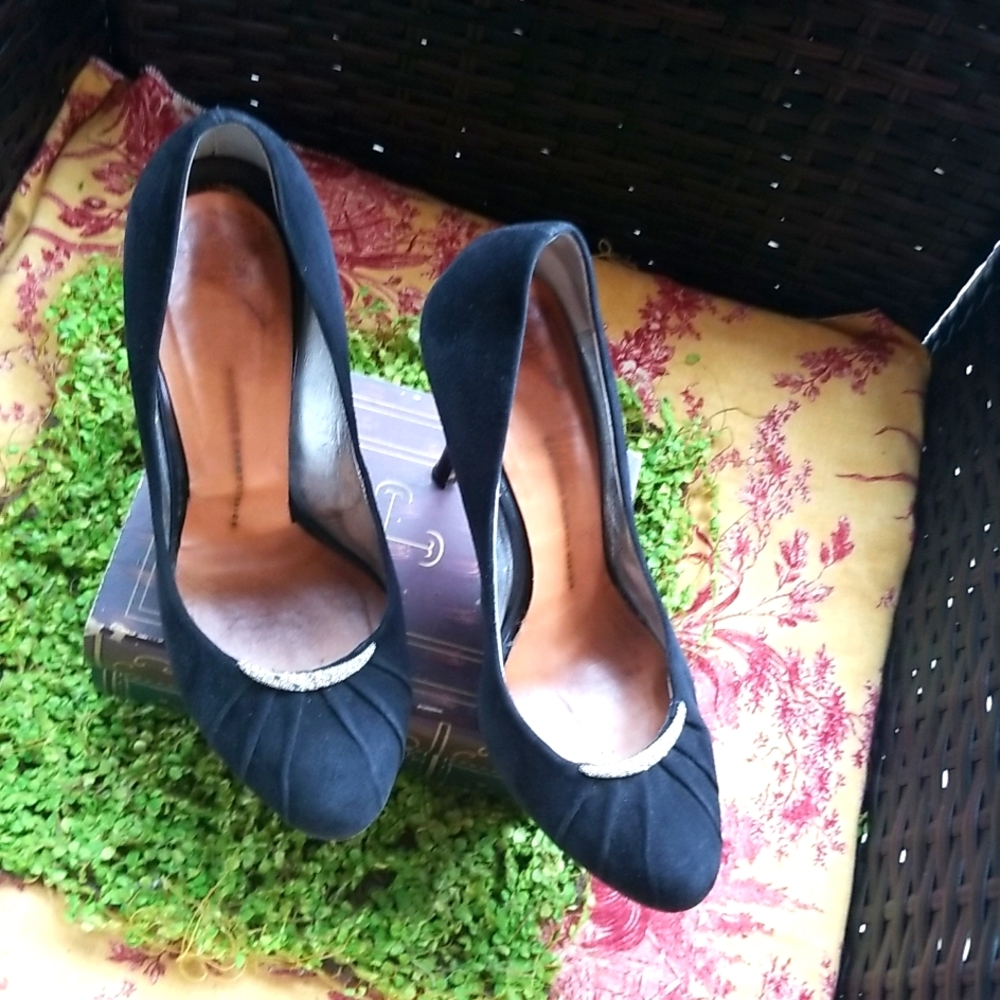 Giuseppe Zanotti Heels GUC Black Suede 4.5" Pumps Needs Fresh Insole